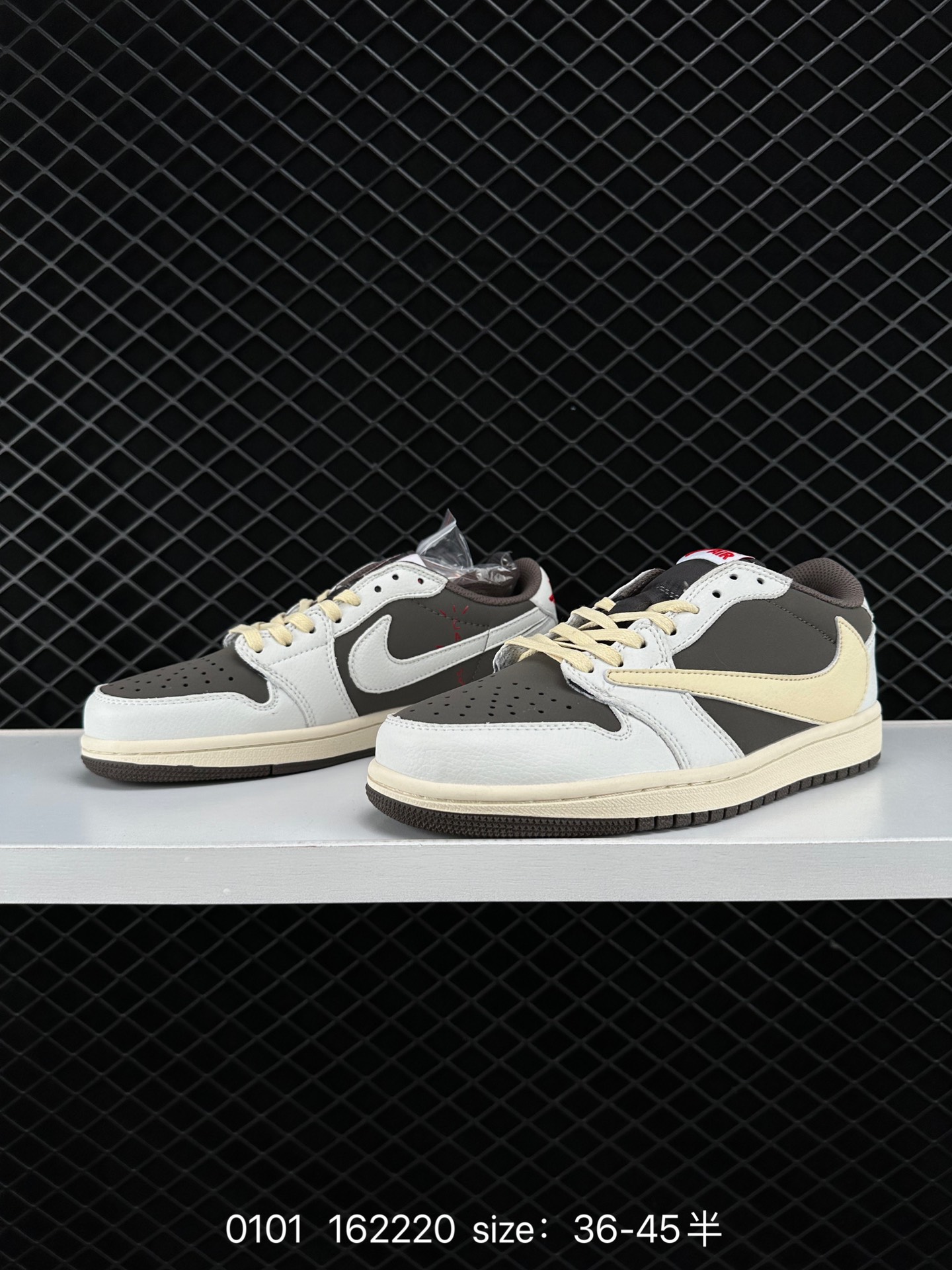 Air Jordan 1 Low AJ1